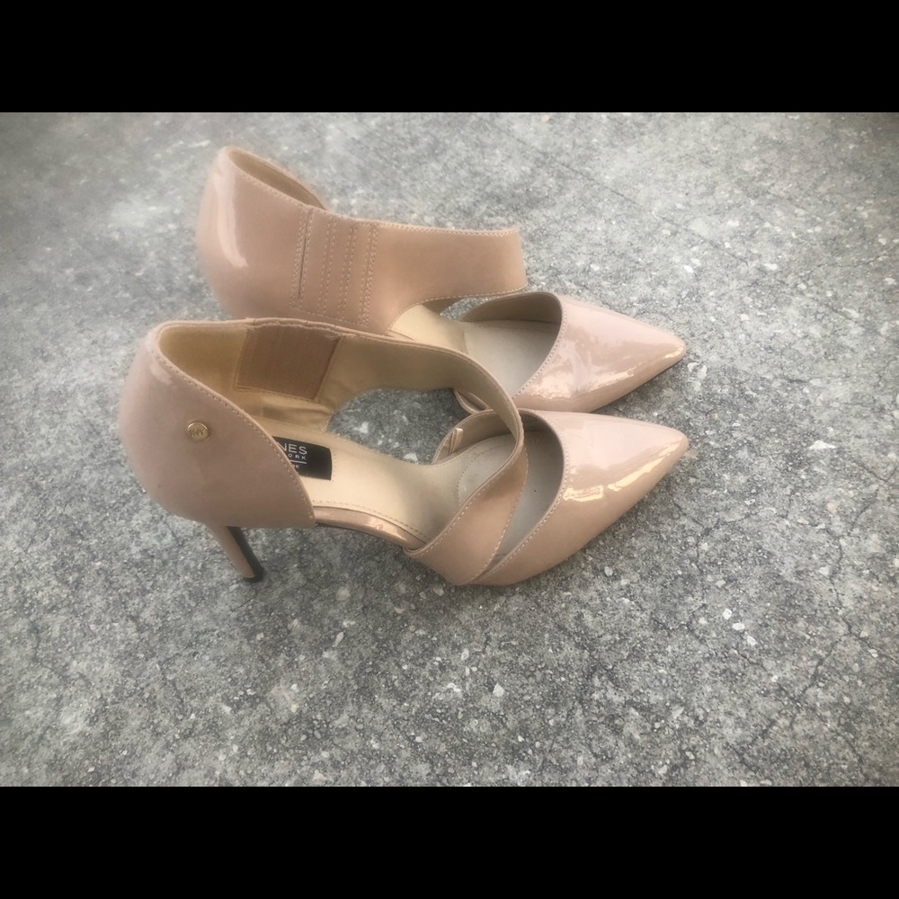 Women JONES NEW YORK SHOES SIZE 8.5